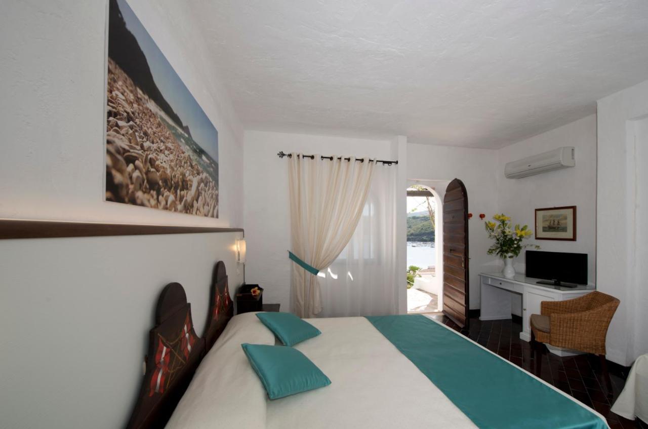 Porto Azzurro卡拉迪莫拉公寓